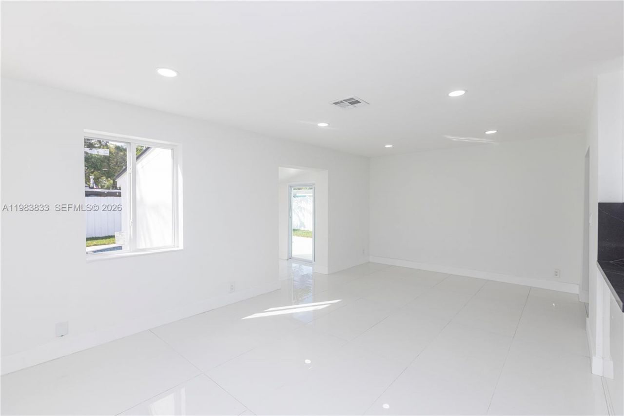 6610 Cody St, Hollywood, FL 33024 Photo