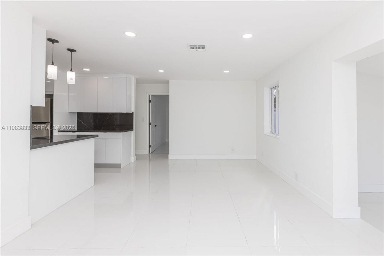 6610 Cody St, Hollywood, FL 33024 Photo