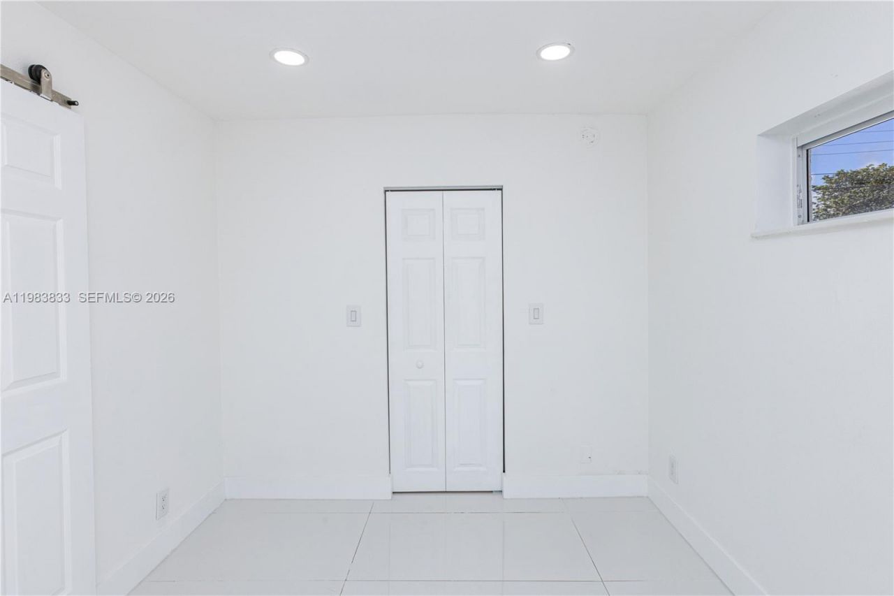 6610 Cody St, Hollywood, FL 33024 Photo