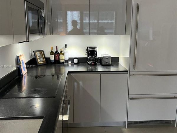 1010 Brickell Ave , Unit 2010, Miami, FL 33131