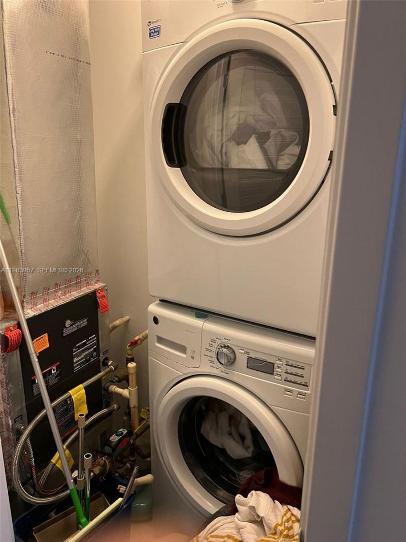 1010 Brickell Ave , Unit 2010, Miami, FL 33131 Photo