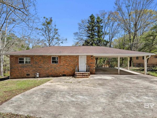 5225 PERSONS Drive, Mobile, AL 36618