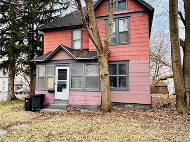 43 Grant Avenue, Auburn, NY 13021