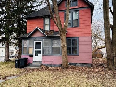 43 Grant Avenue , Auburn, NY 13021