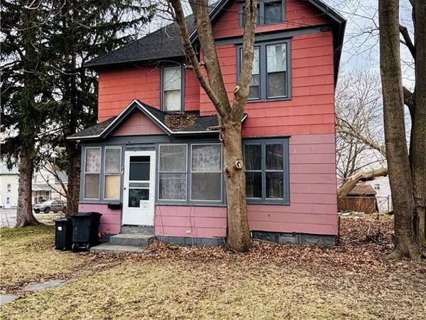 43 Grant Avenue, Auburn, NY 13021