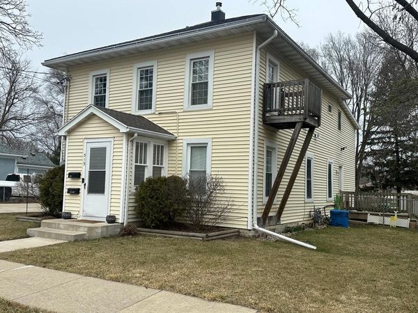 315 S Eighth STREET, Unit 315 1/2, Delavan, WI 53115