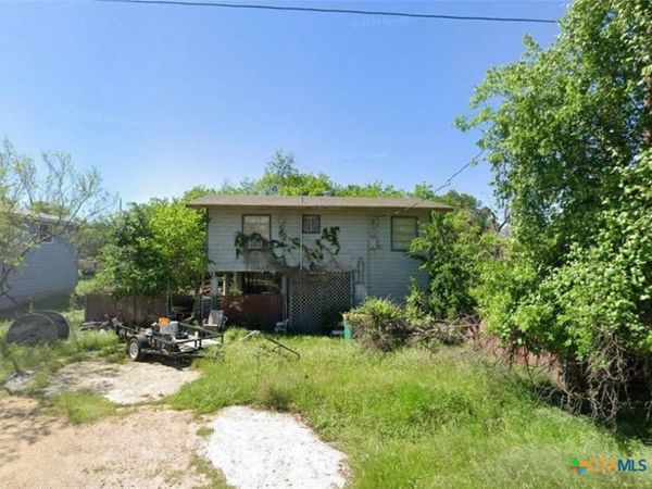 610 Clear Cove Drive , Marble Falls, TX 78654