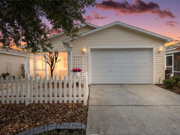 281 KATHERINE PLACE, THE VILLAGES, FL 32162