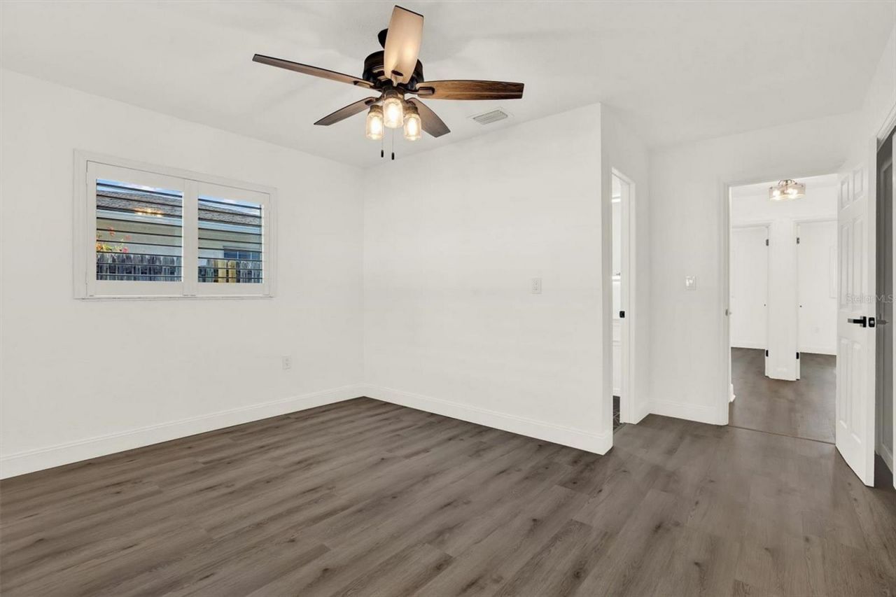 4510 NE Helena Street Ne, Saint Petersburg, FL 33703 Photo