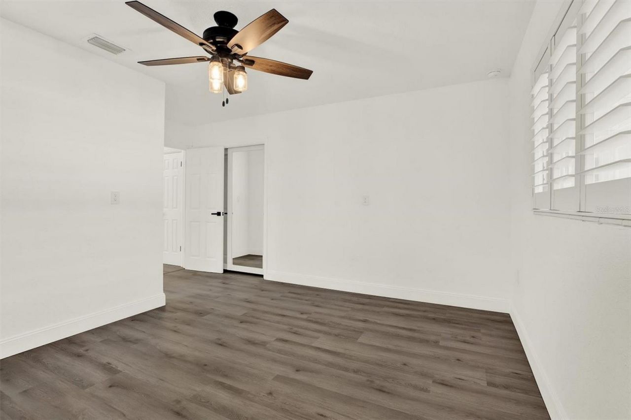 4510 NE Helena Street Ne, Saint Petersburg, FL 33703 Photo