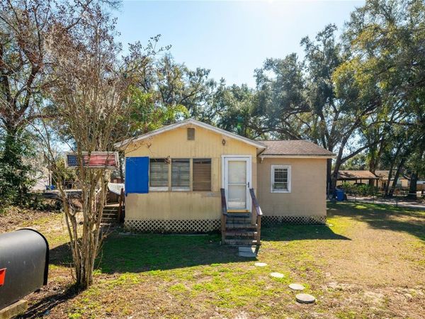 10507 MAIN STREET, THONOTOSASSA, FL 33592