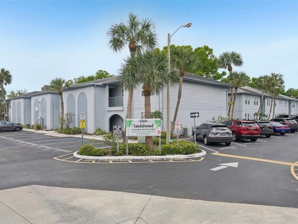 10800 US HIGHWAY 19 N, Unit 206, PINELLAS PARK, FL 33782