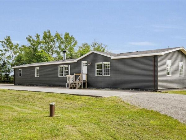 581 The Shore Road, Castine, ME 04421