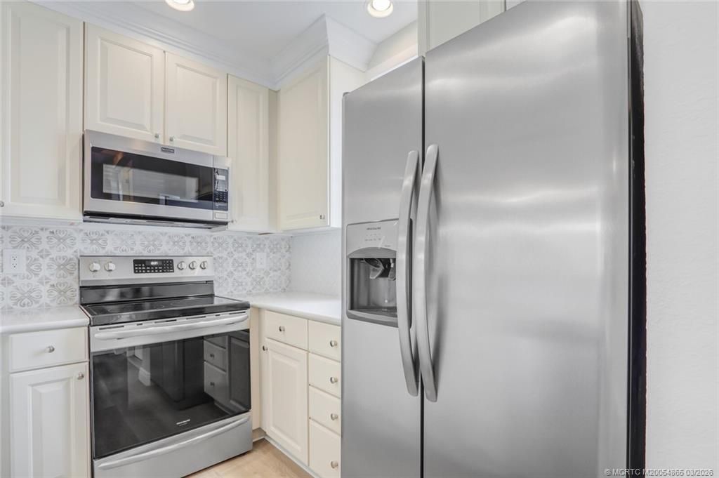 3651 NE Pineapple Avenue, Jensen Beach, FL 34957 Photo