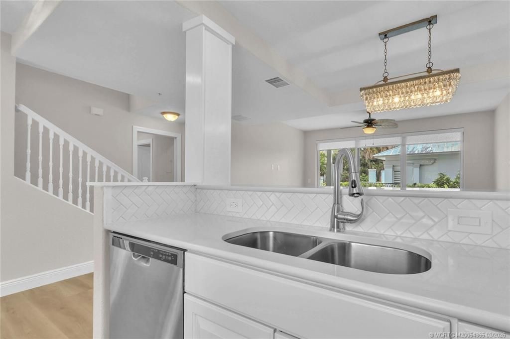 3651 NE Pineapple Avenue, Jensen Beach, FL 34957 Photo