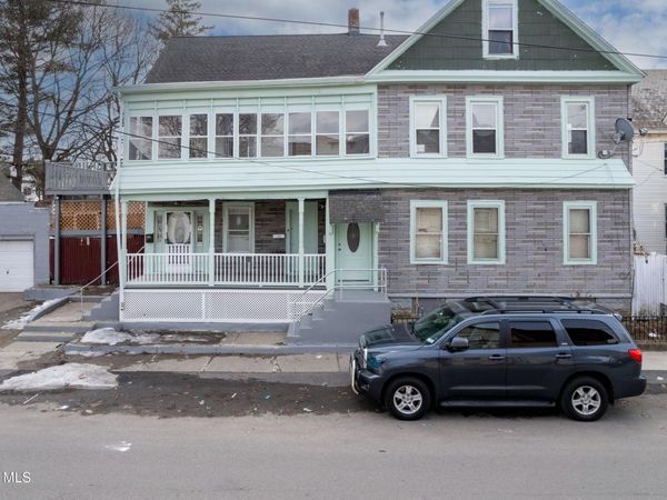 25 Steuben Street, Schenectady, NY 12307