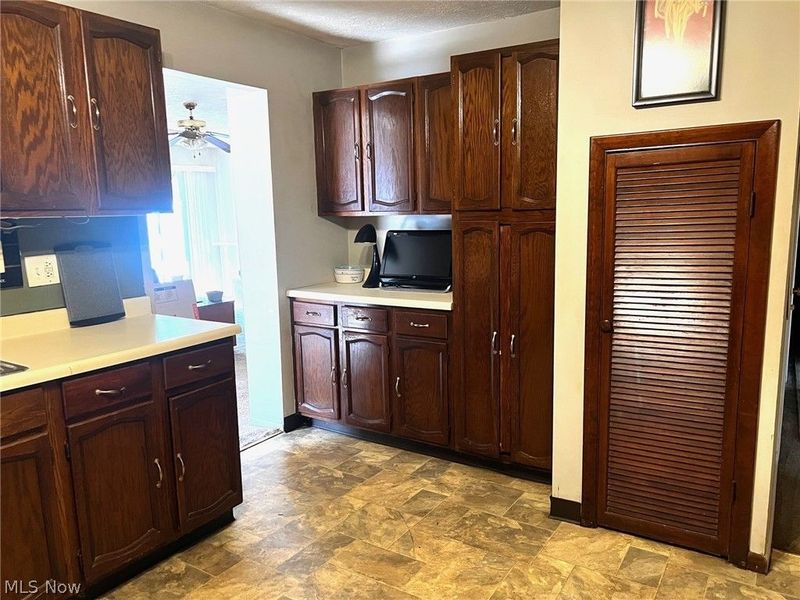 166 Oak Knoll, Niles, OH 44446 Photo 4