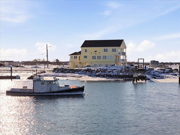 23 River Street, Seabrook, NH 03874