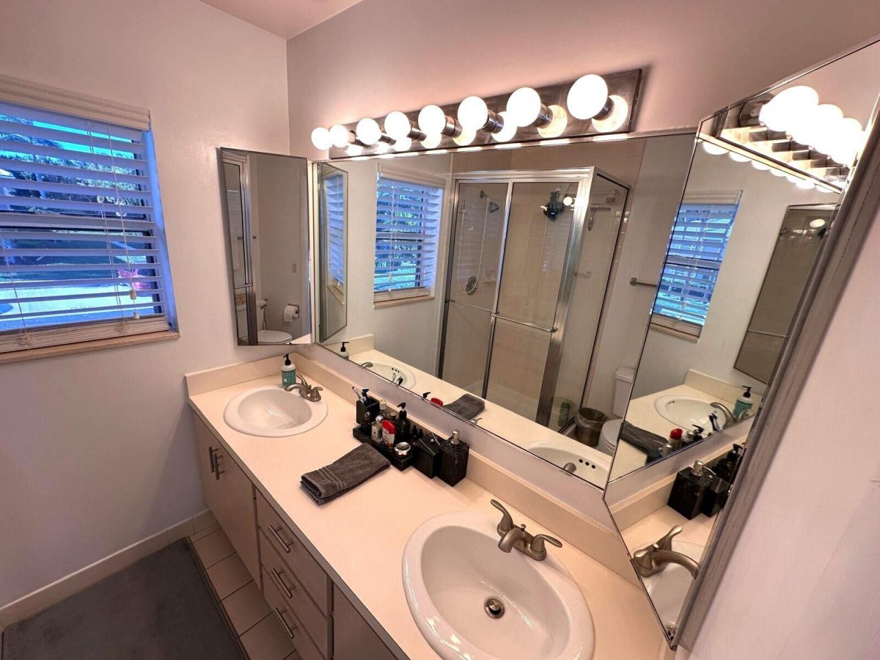 1917 Stratford Way, West Palm Beach, FL 33409 Photo