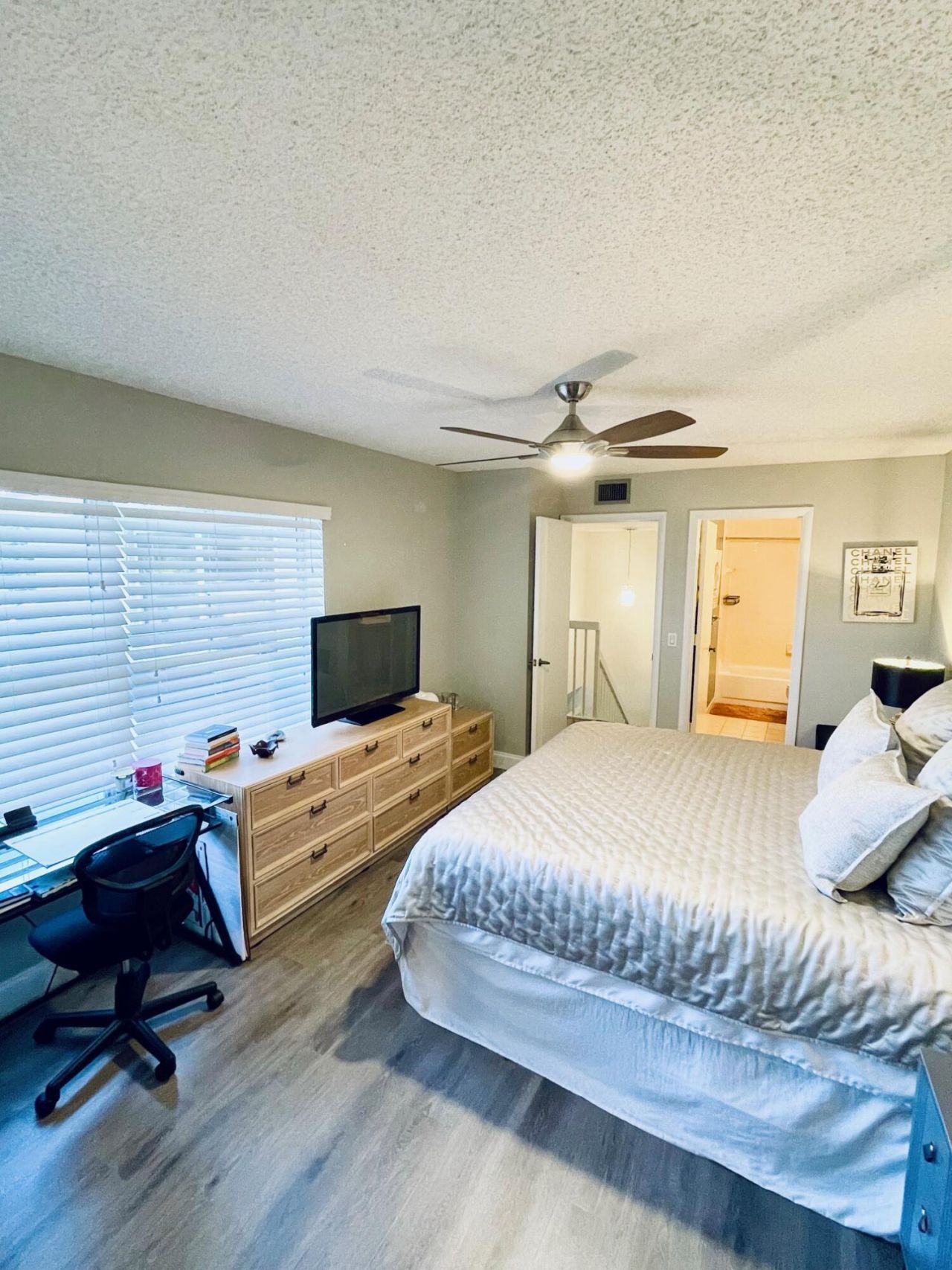 1917 Stratford Way, West Palm Beach, FL 33409 Photo