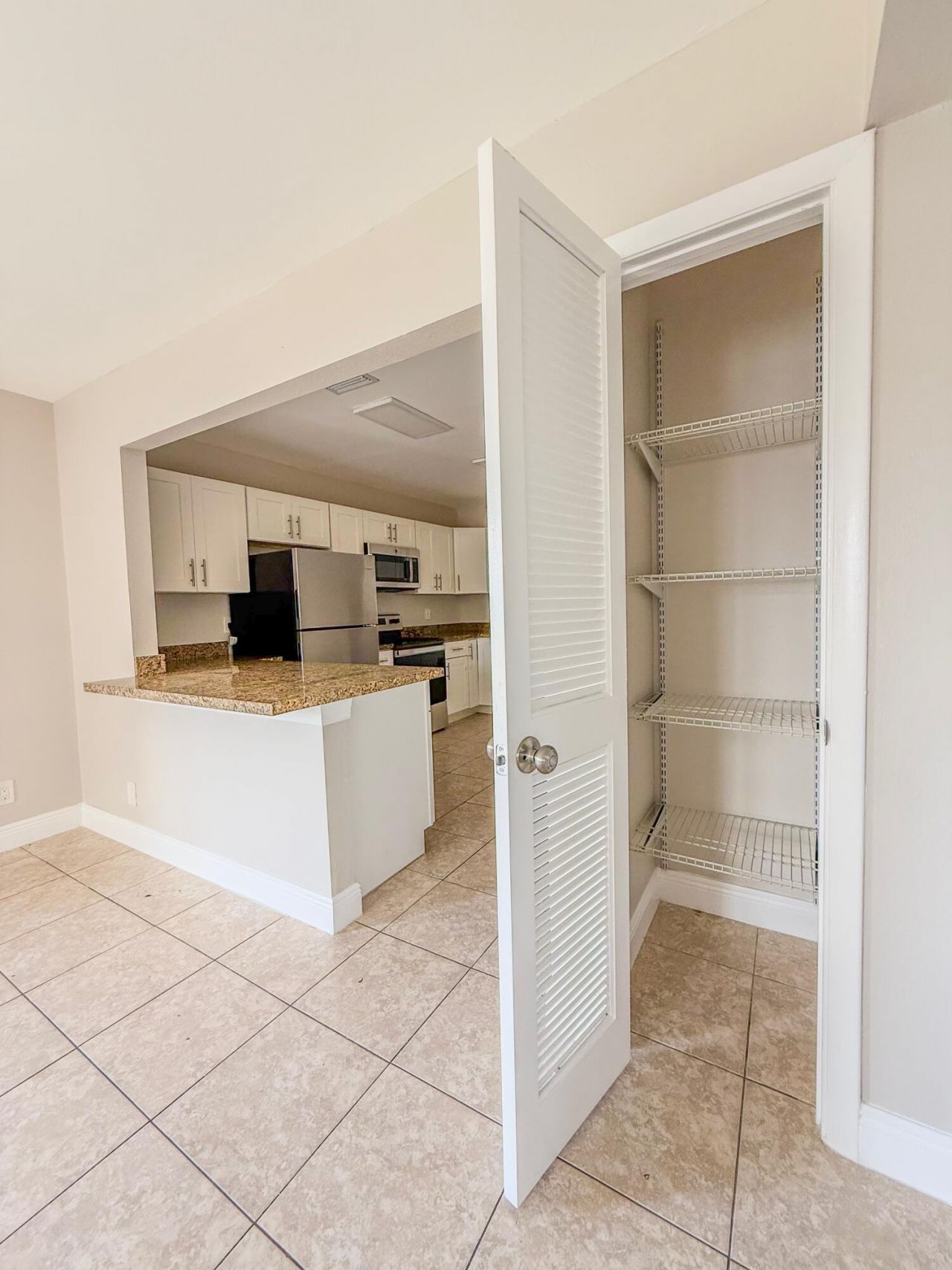 1515 N Federal Highway, Lake Worth Beach, FL 33460 Photo