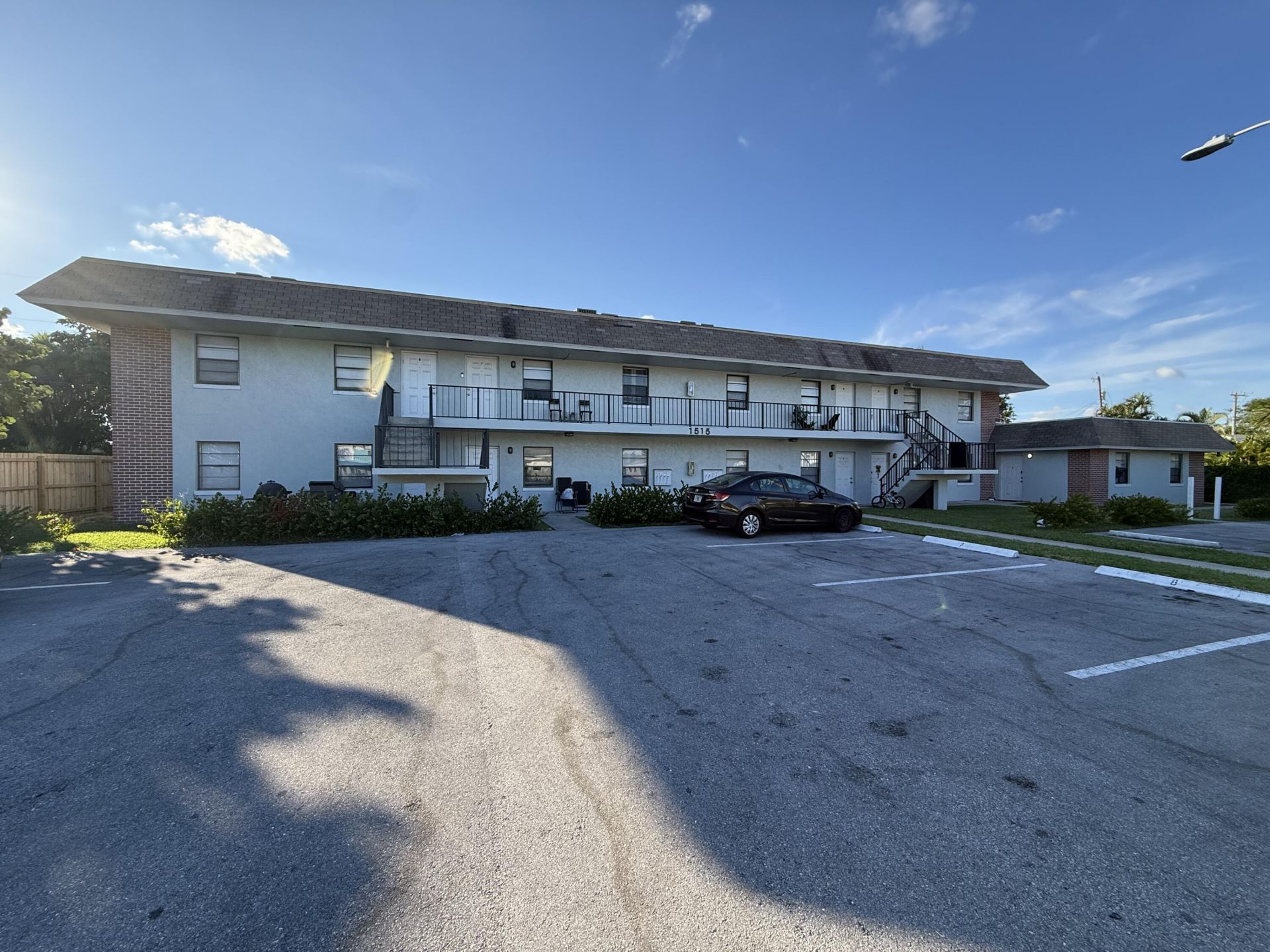 1515 N Federal Highway, Lake Worth Beach, FL 33460 Photo