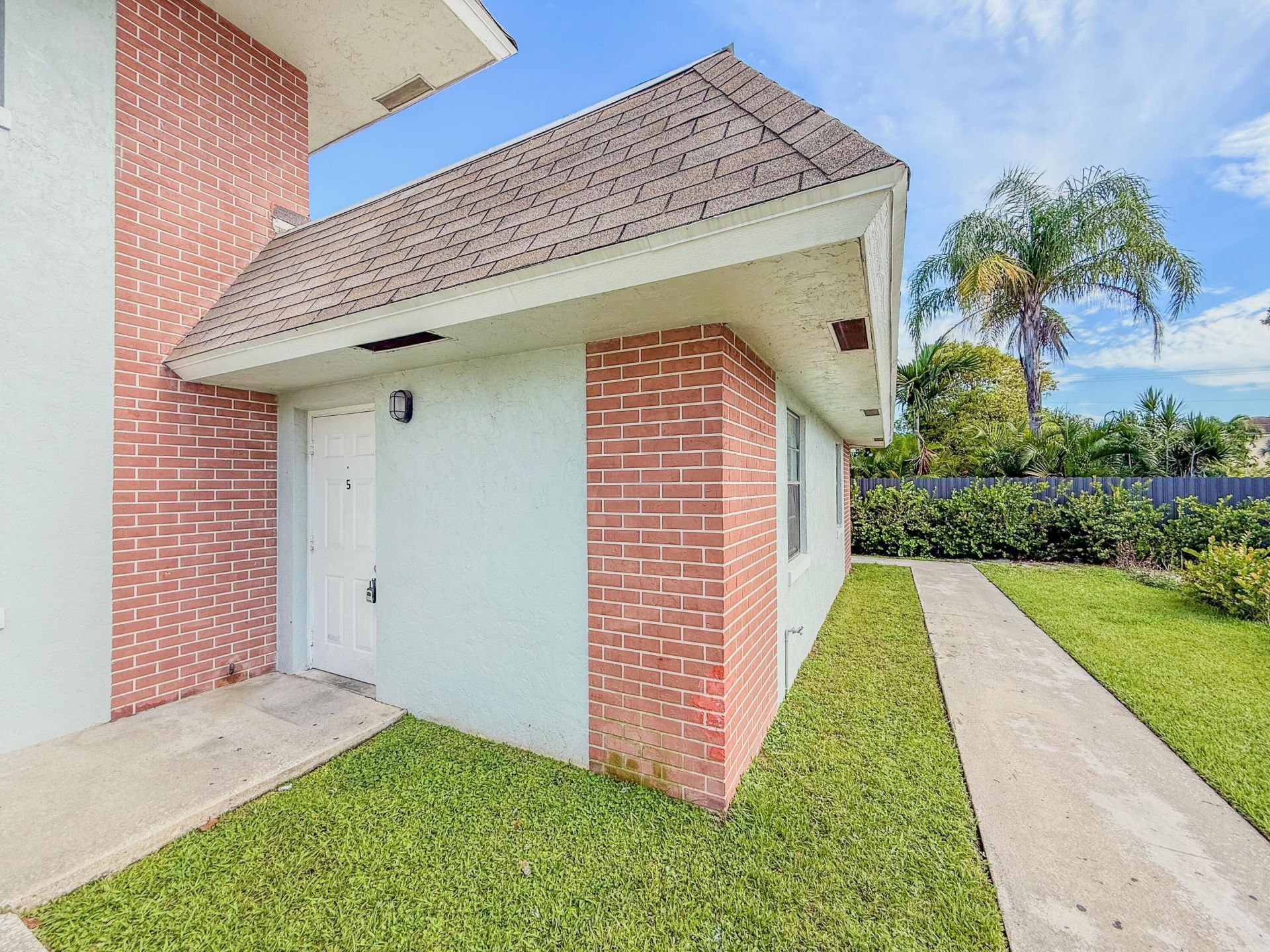 1515 N Federal Highway, Lake Worth Beach, FL 33460 Photo