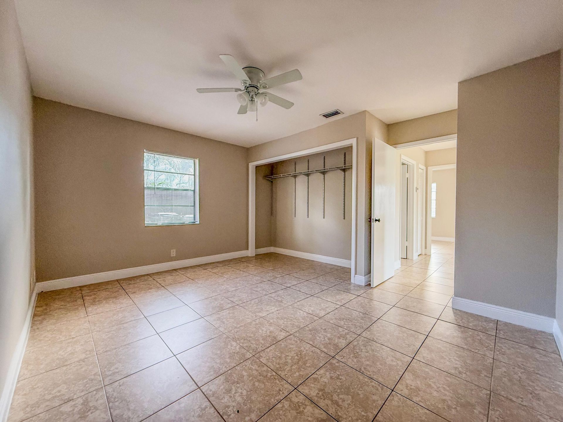 1515 N Federal Highway, Lake Worth Beach, FL 33460 Photo