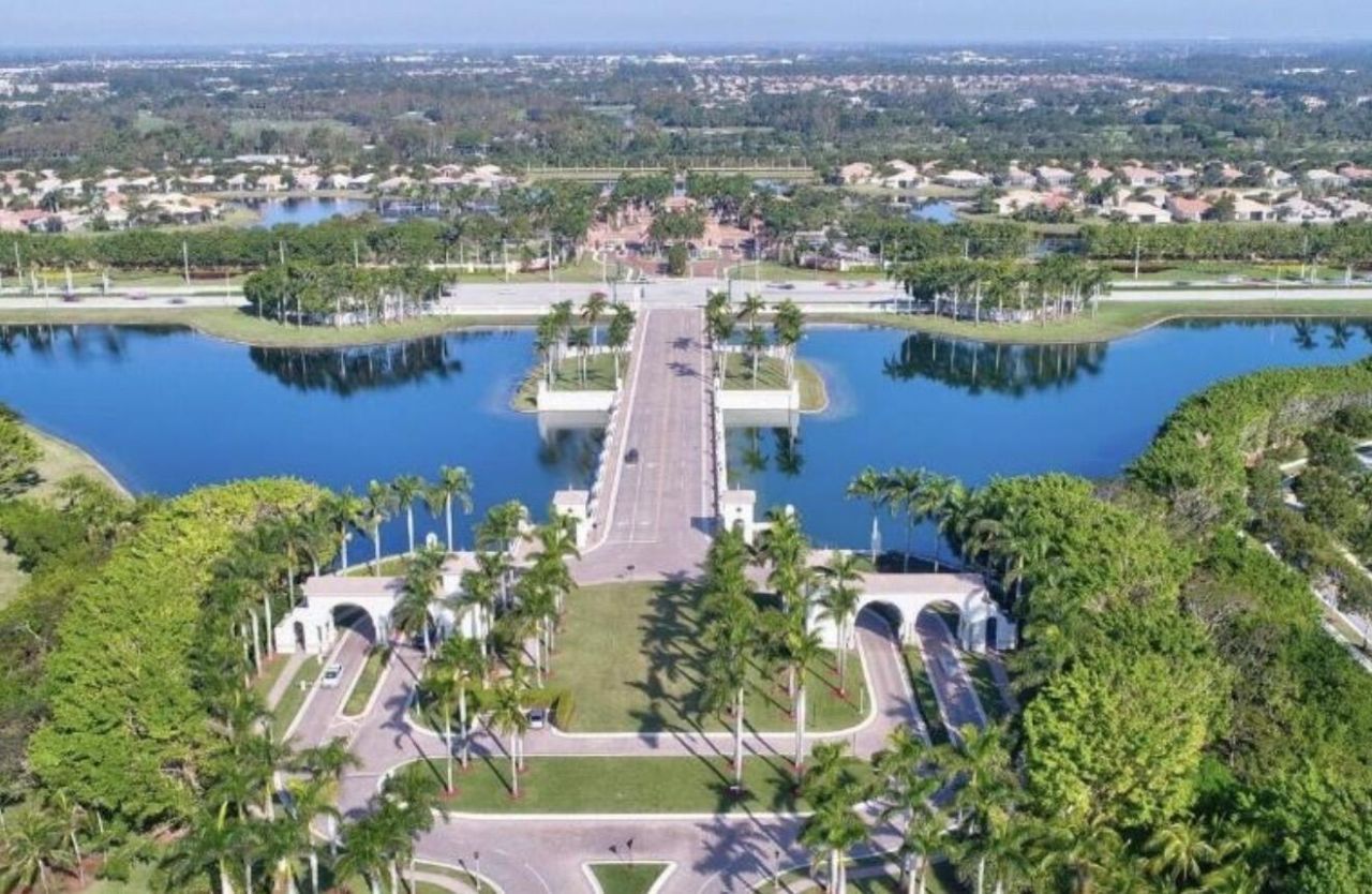 9732 Phipps Lane, Wellington, FL 33414 Photo