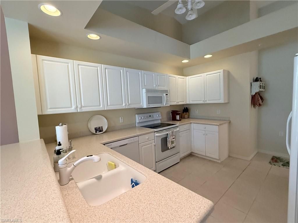 3555 Laurel Greens Ln N, Unit 202, Naples, FL 34119 Photo