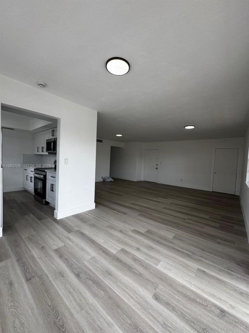 11840 NE 19th Dr , Unit 19, North Miami, FL 33181 Photo