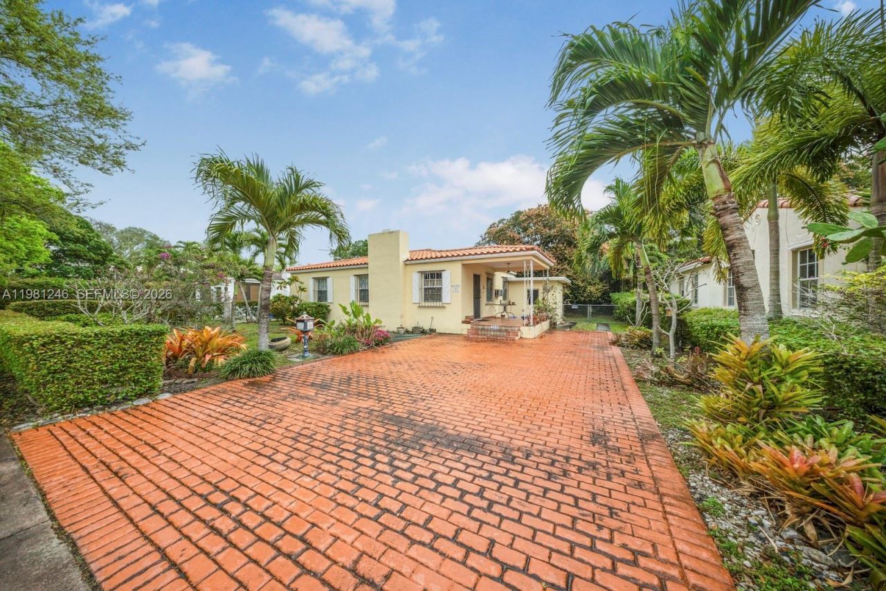 512 Mendoza Ave, Coral Gables, FL 33134 Photo