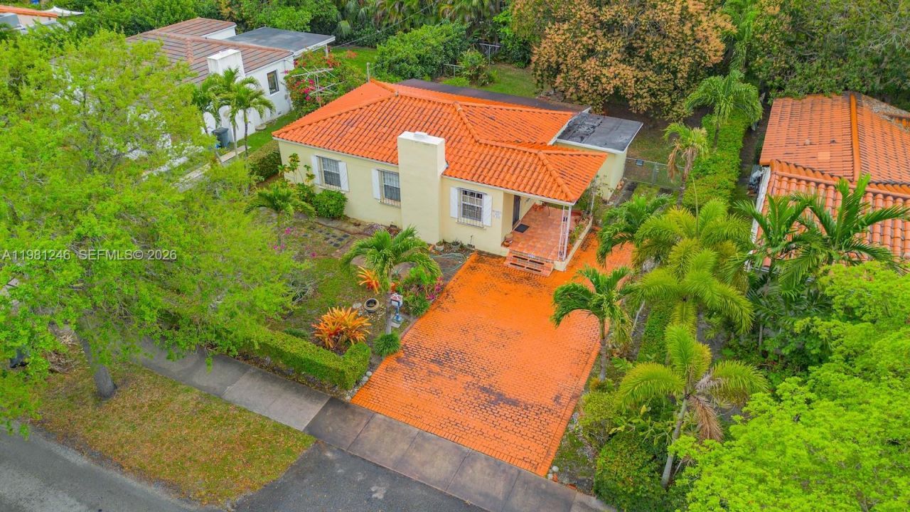 512 Mendoza Ave, Coral Gables, FL 33134 Photo