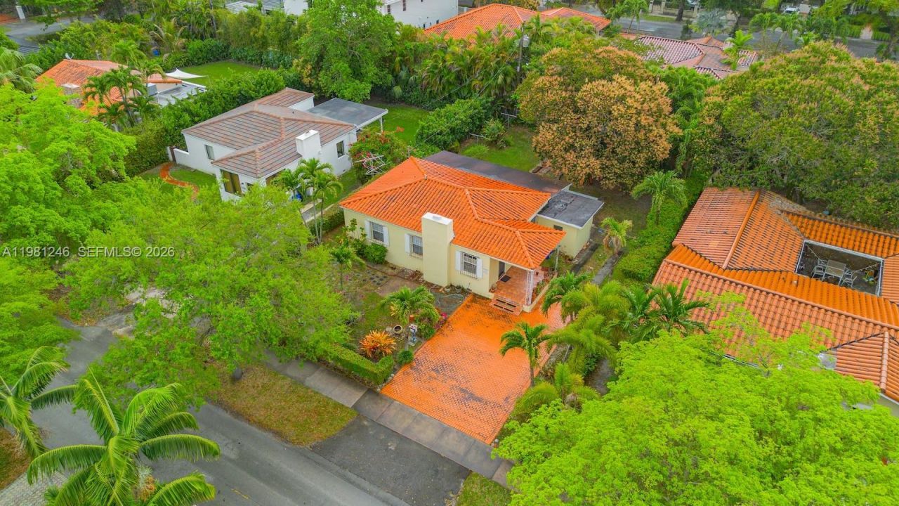 512 Mendoza Ave, Coral Gables, FL 33134 Photo