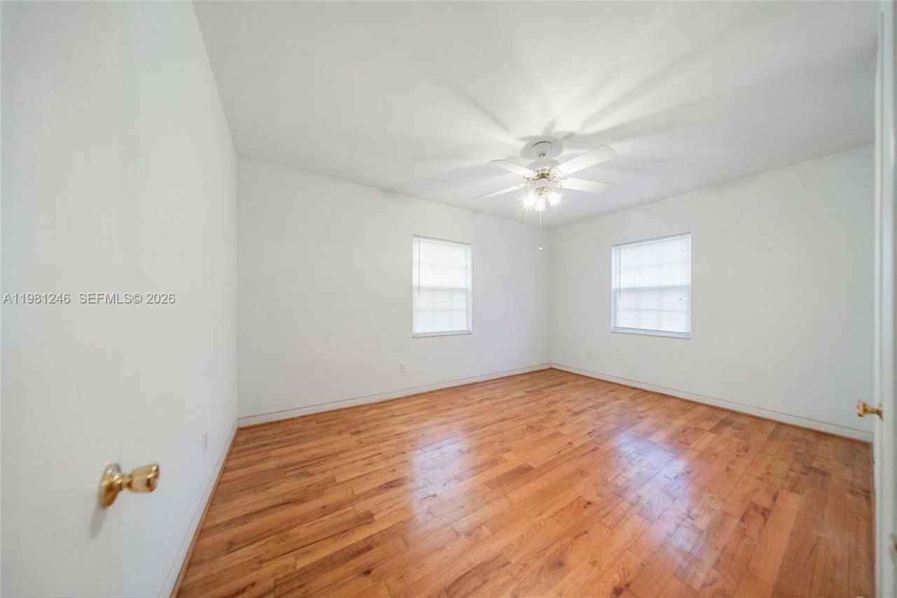 512 Mendoza Ave, Coral Gables, FL 33134 Photo