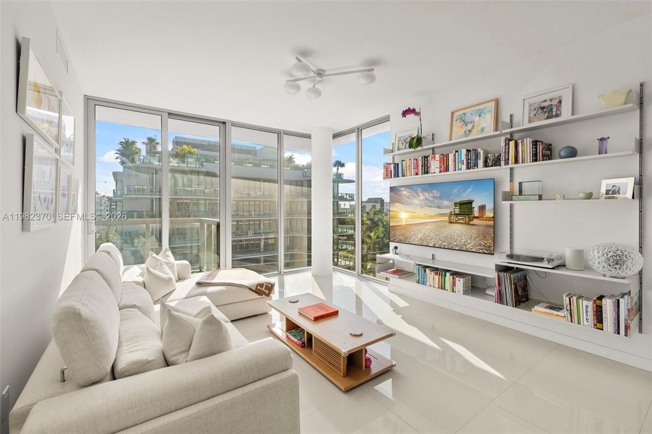 9940 W Bay Harbor Dr, Unit 6A-N, Bay Harbor Islands, FL 33154 Photo