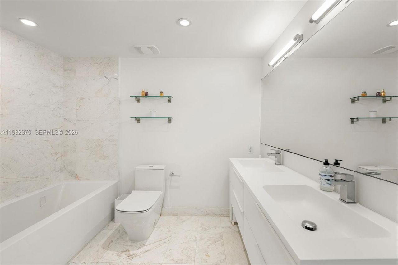 9940 W Bay Harbor Dr, Unit 6A-N, Bay Harbor Islands, FL 33154 Photo