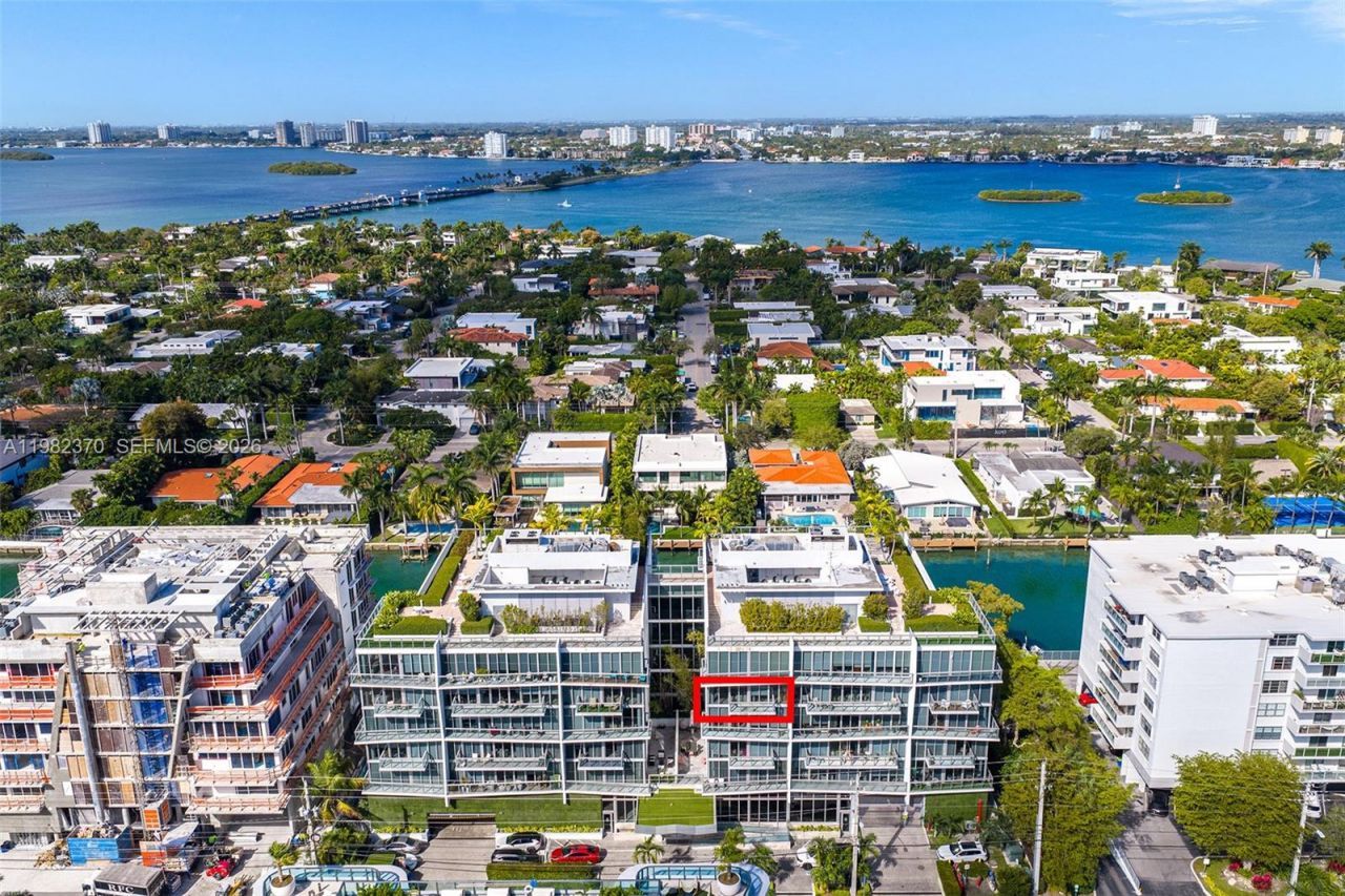 9940 W Bay Harbor Dr, Unit 6A-N, Bay Harbor Islands, FL 33154 Photo