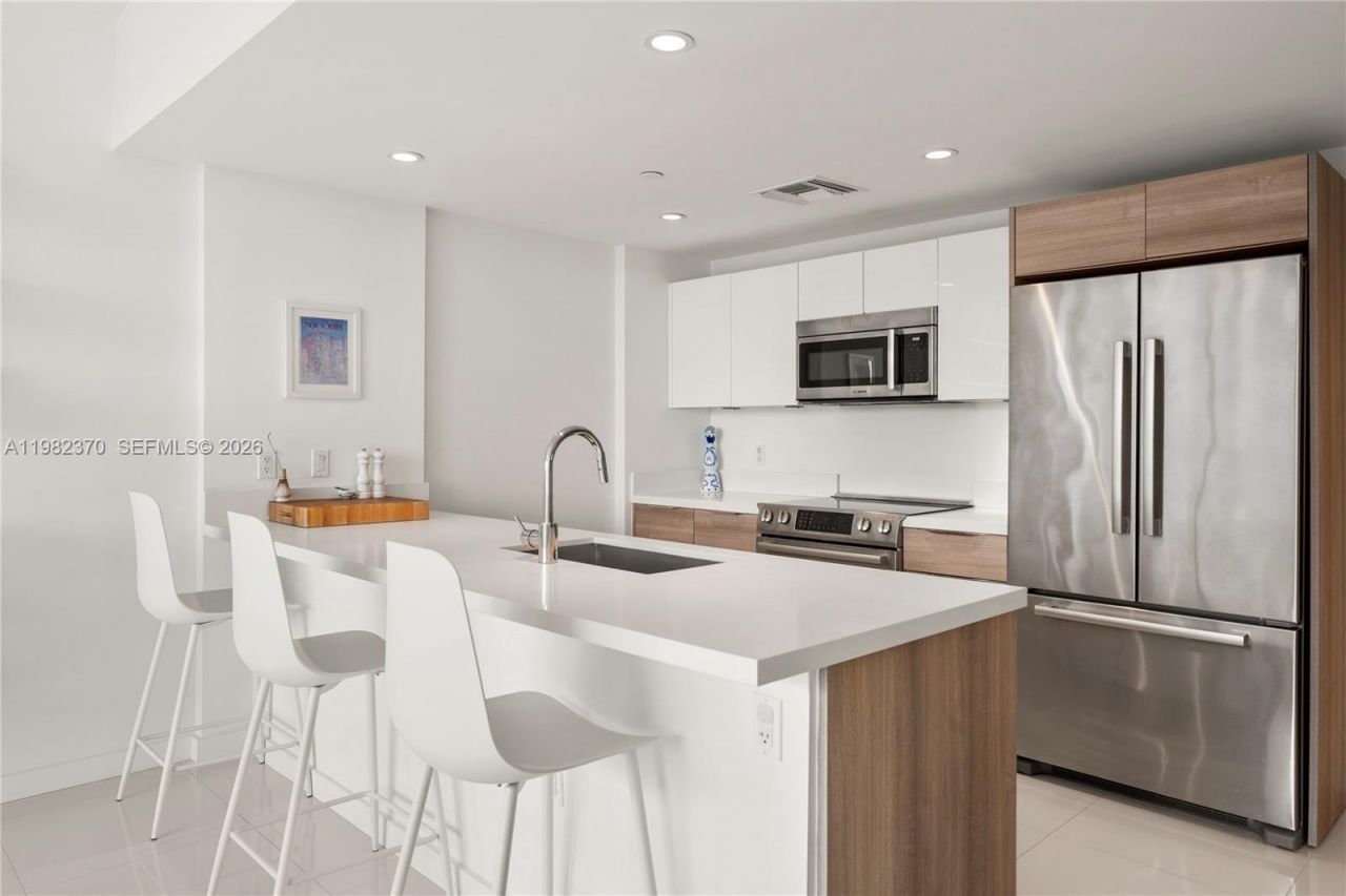 9940 W Bay Harbor Dr, Unit 6A-N, Bay Harbor Islands, FL 33154 Photo