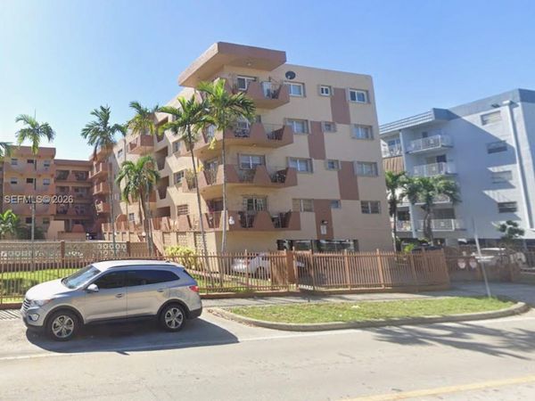 1630 W 46th St , Unit 514B, Hialeah, FL 33012
