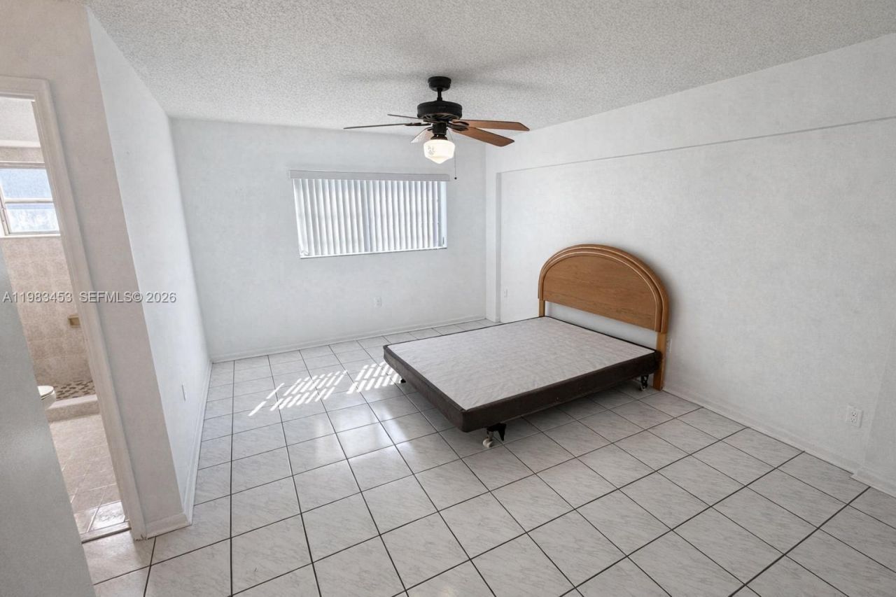 1630 W 46th St , Unit 514B, Hialeah, FL 33012 Photo