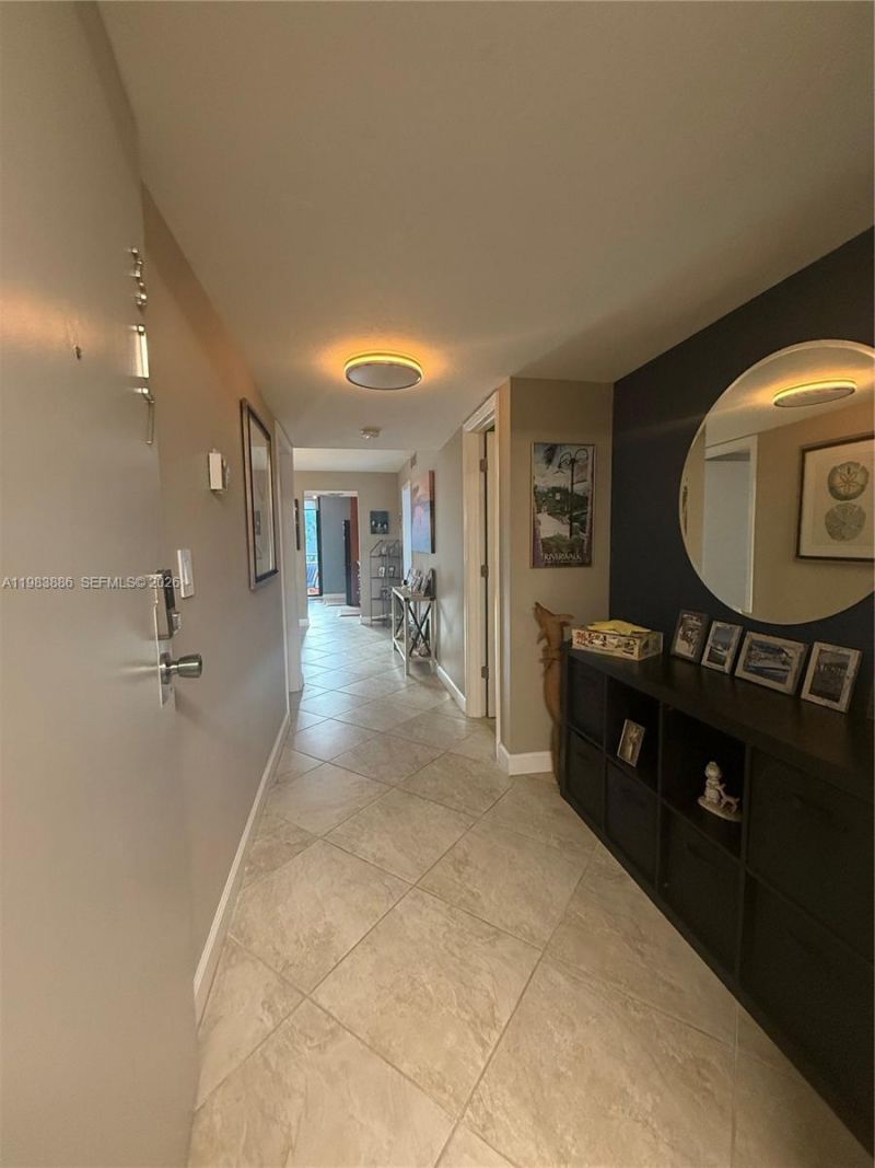 1301 NE River Reach Dr, Unit 317, Fort Lauderdale, FL 33315 Photo