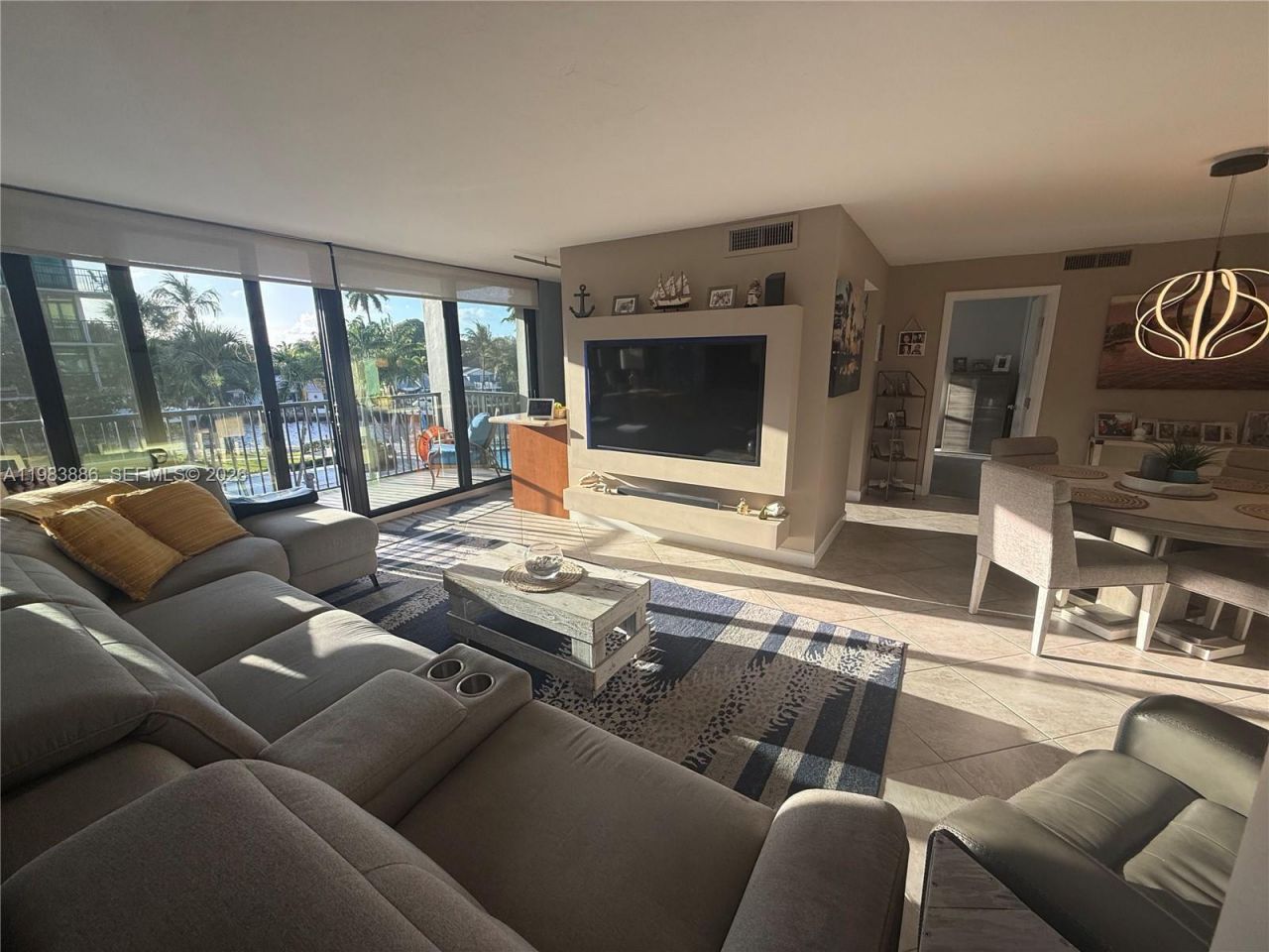 1301 NE River Reach Dr, Unit 317, Fort Lauderdale, FL 33315 Photo