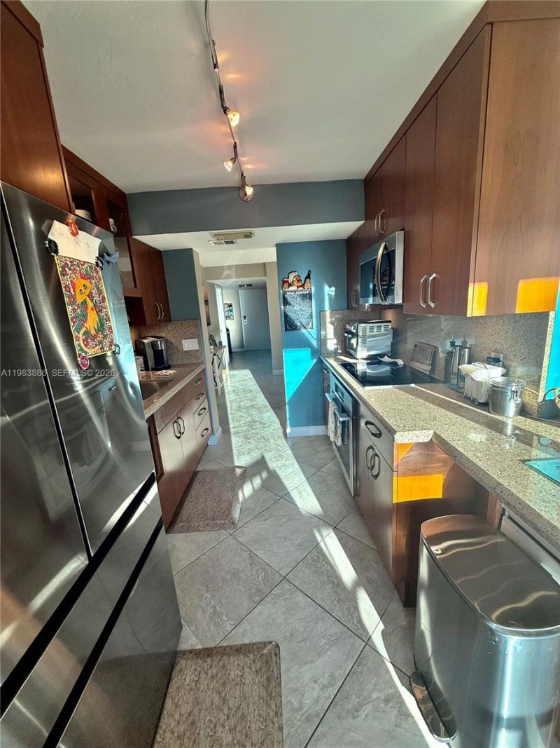 1301 NE River Reach Dr, Unit 317, Fort Lauderdale, FL 33315 Photo