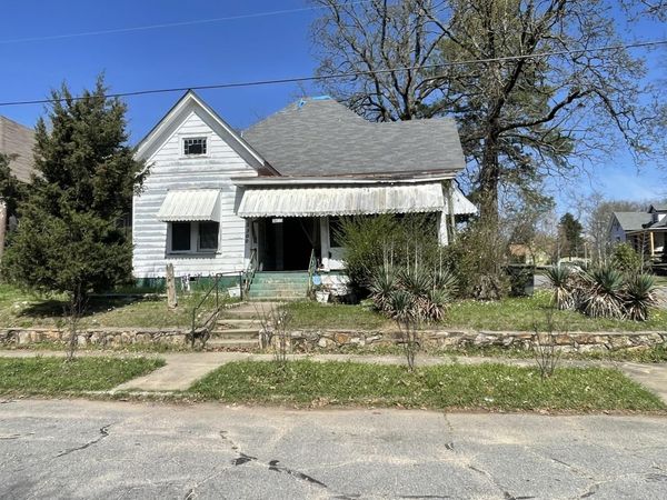 2300 W 18th Street, Little Rock, AR 72202