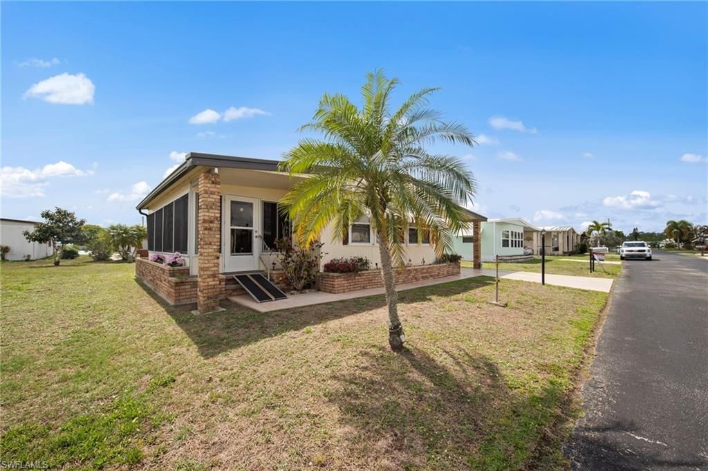 3148 Indian Village Ln, North Fort Myers, FL 33917 Photo