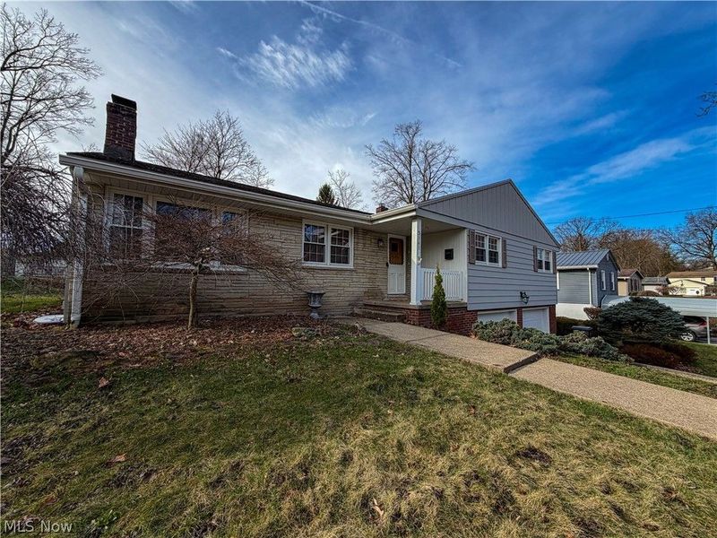 3161 Kingston Lane, Youngstown, OH 44511 Photo 2