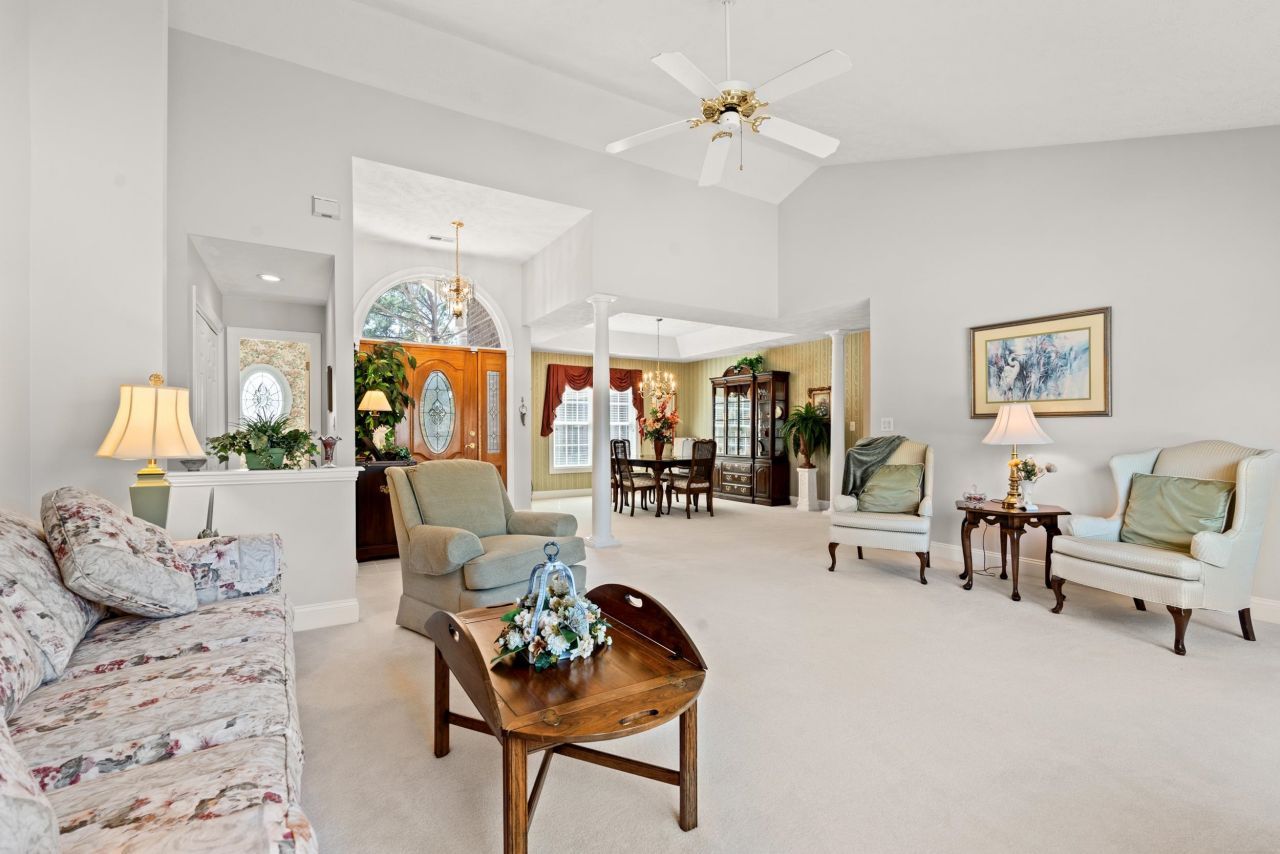 811 Edisto Ct. Photo 3