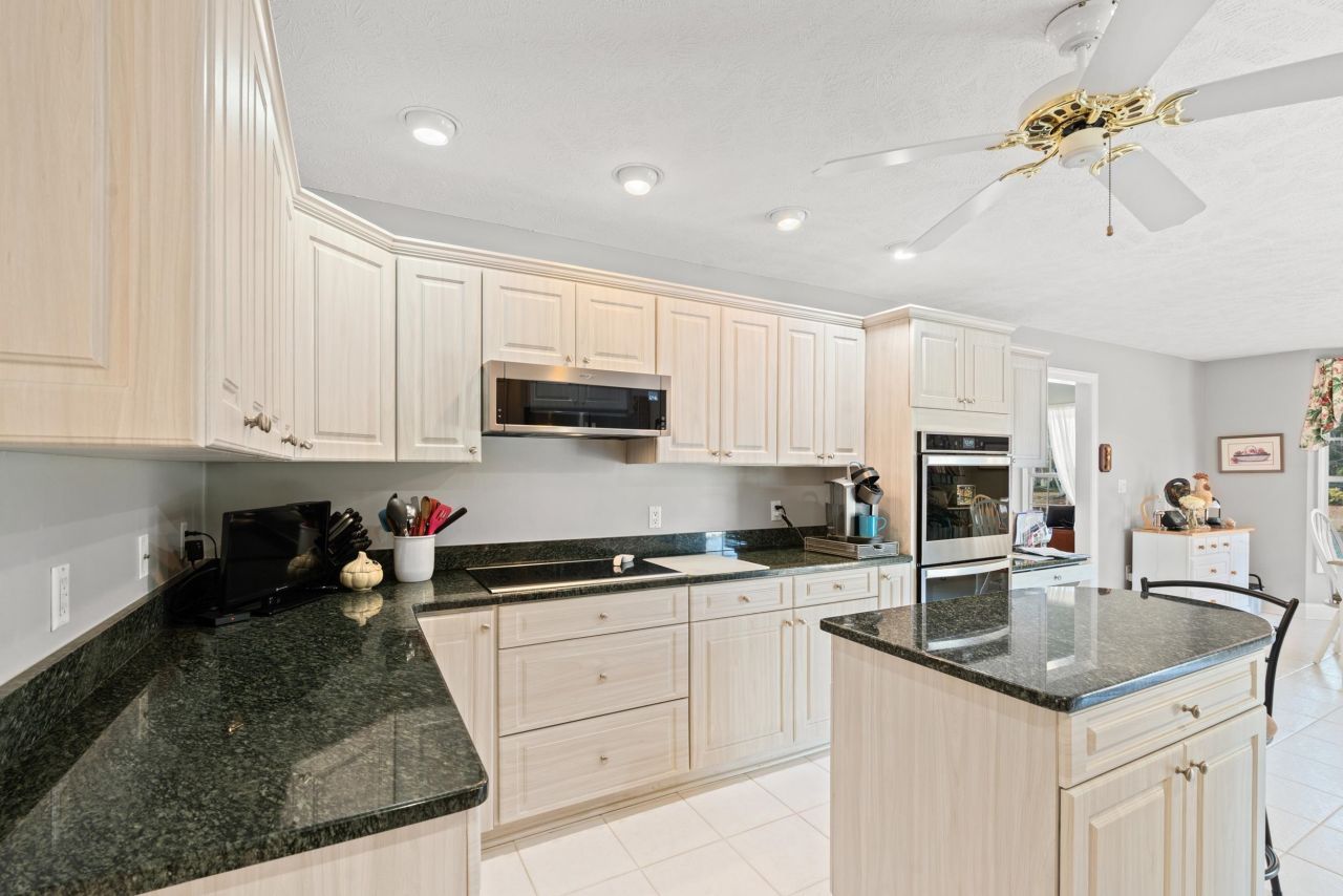 811 Edisto Ct. Photo 7