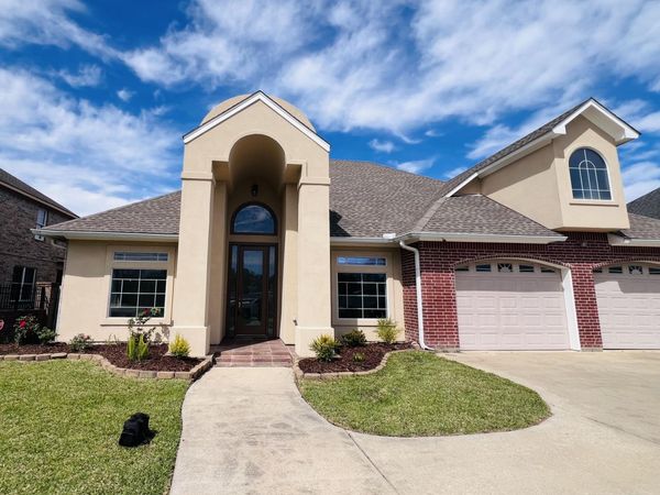 205 Ravine Run Drive, Lafayette, LA 70506